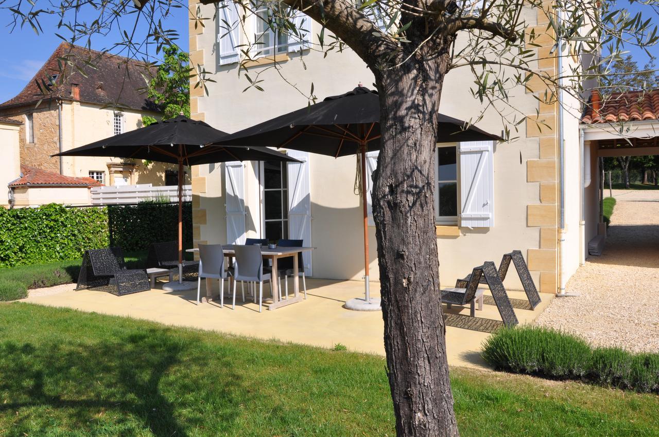 Chateau Les Merles Et Ses Villas Mouleydier Luaran gambar